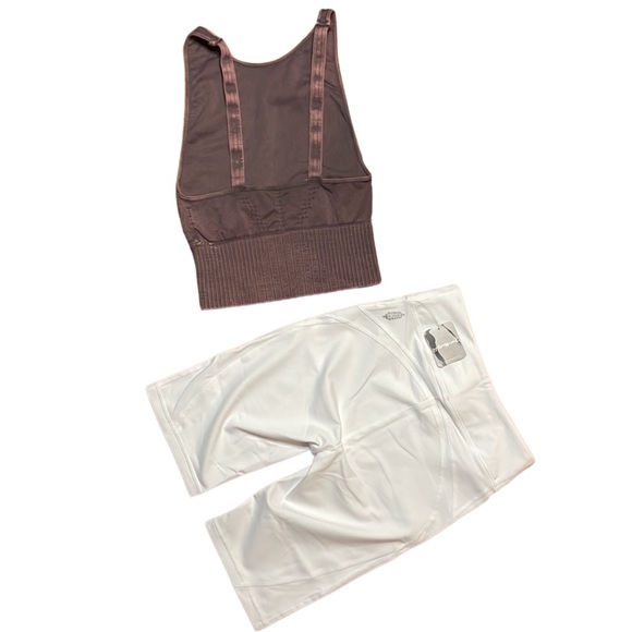 Free People Movement Biker Baby Short/ Good Karma High-Neck Crop size XS/S - Picture 3 of 11